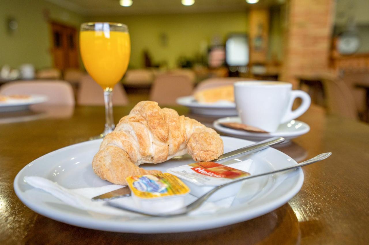 Los Narejos Hotel Los Alcázares Dış mekan fotoğraf